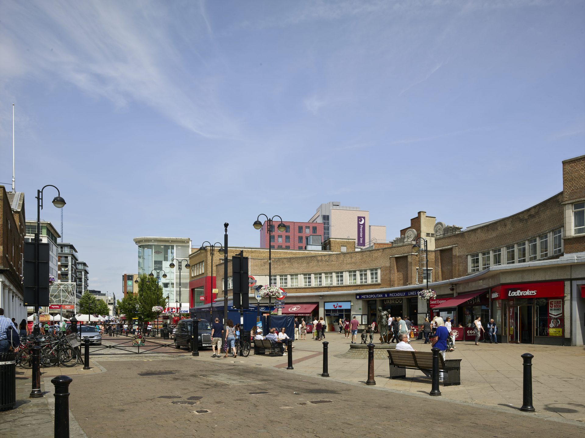 1019 2530 Bakers Road Cam 05_04 Gaunt Francis